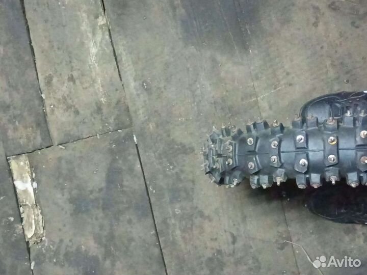 Покрышка на пит байк