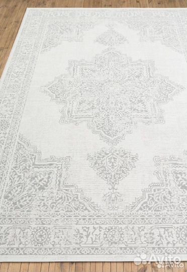 Ковер 160 на 230 см новый