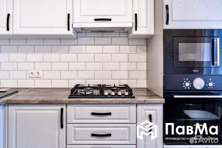 Кухонные гарнитуры в потолок 400*125