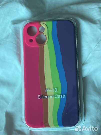 Чехол на iPhone 13