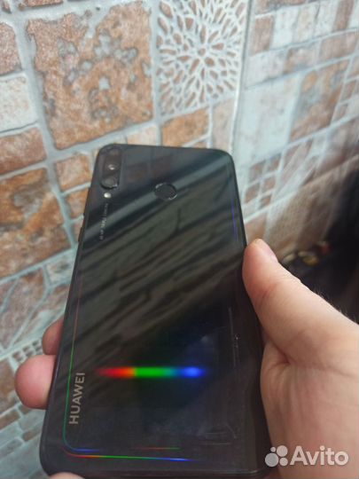Honor 9c. 4/64gb