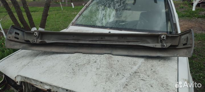 Бампер задний mercedes 190