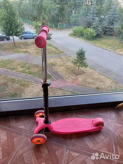 Самокат детский трехколесный