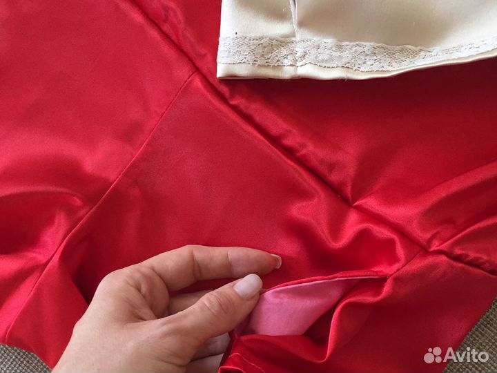 Шорты Красные и бежевые