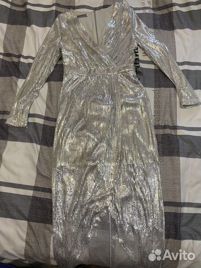 Платье,костюм