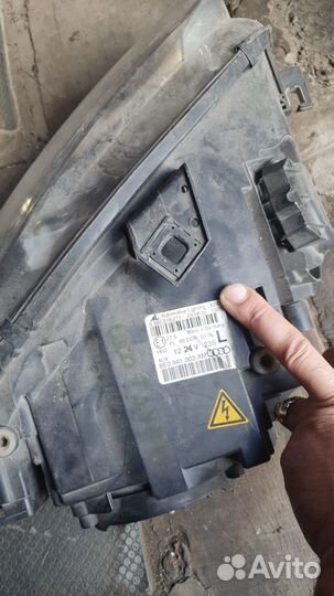 Левая фара на Ауди, a 4