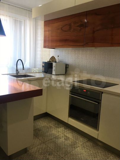 2-к. квартира, 69,7 м², 19/19 эт.