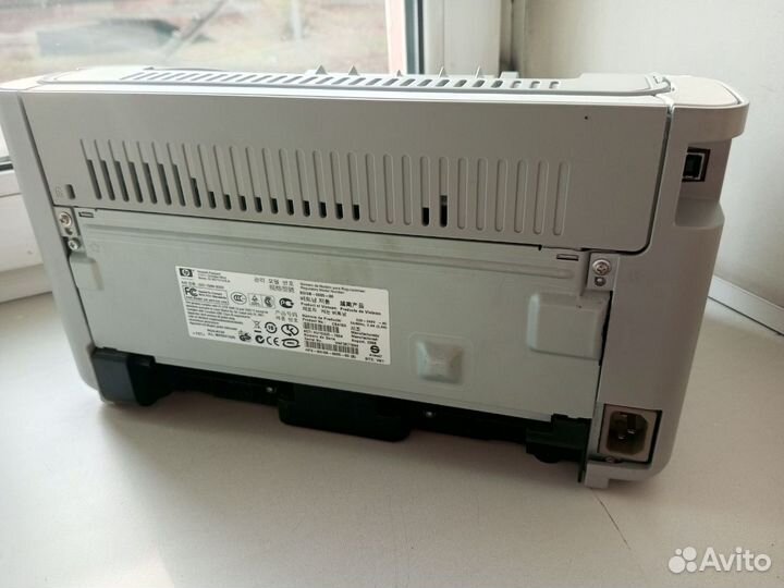 Продам принтер HP LaserJet P1005