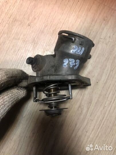 Термостат Mercedes S-Class W221 M273 M272