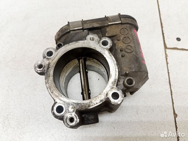 Дроссельная заслонка