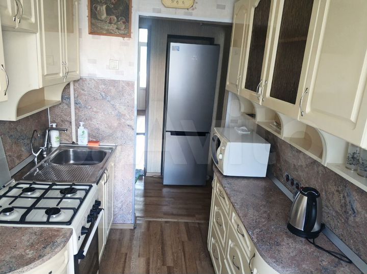 2-к. квартира, 49 м², 3/4 эт.