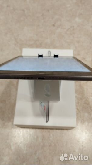 Планшет apple iPad mini 2