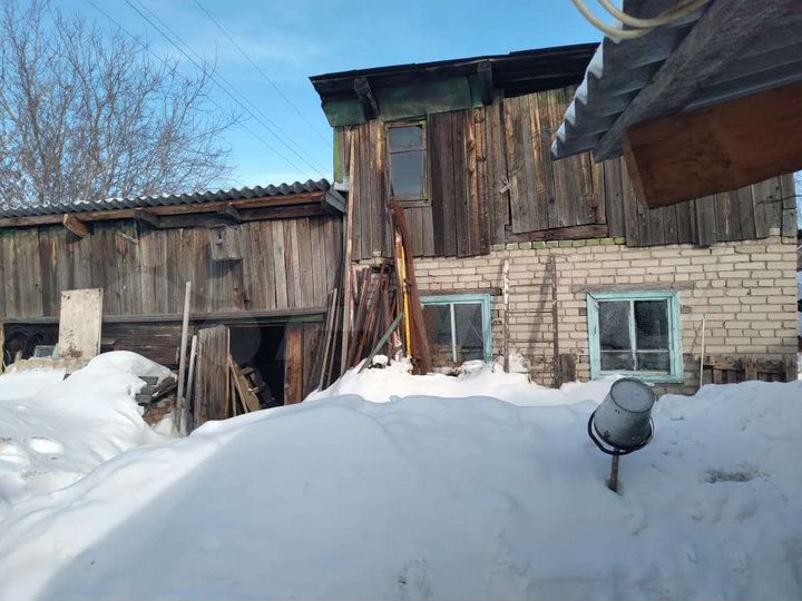 Дом 40 м² на участке 18,7 сот.