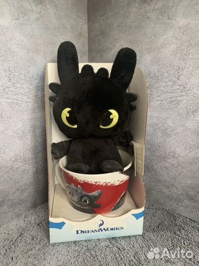 Игрушка в кружке магнит