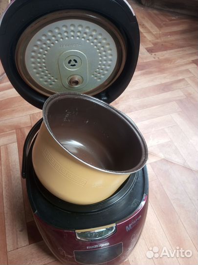Мультиварка redmond