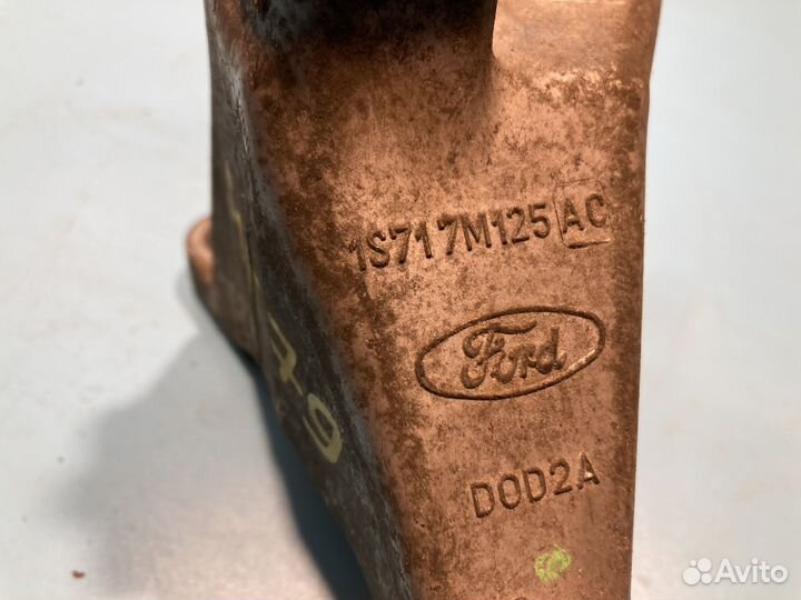 Кронштейн МКПП для Ford Mondeo 3