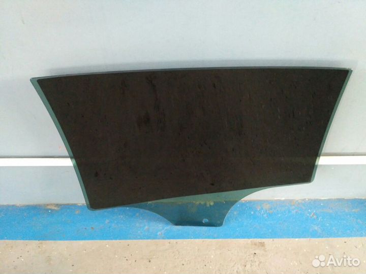 Стекло заднее правое BMW X6 E71