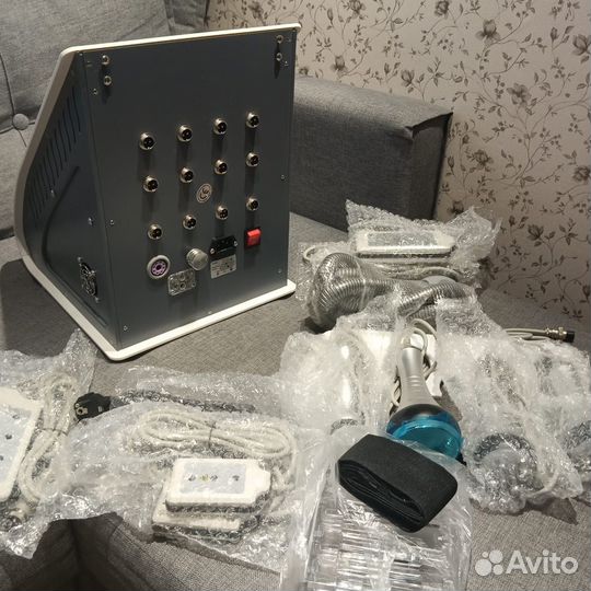 Косметологический аппарат 5в1