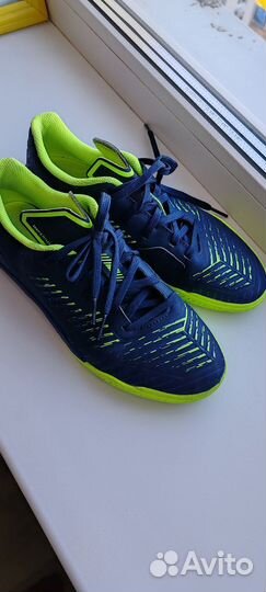 Бутсы футзалки декатлон 35 размер