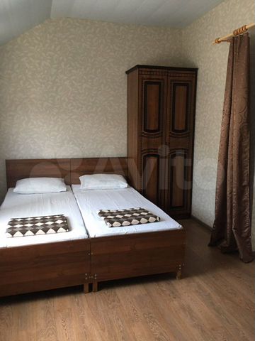 Комната 13 м² в 9-к., 3/3 эт.