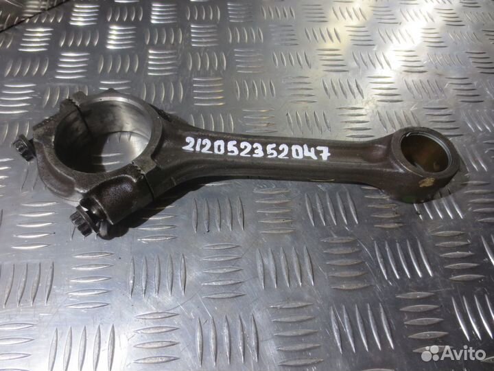 Шатун Mercedes-Benz 0501