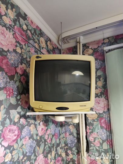 Тв Toshiba 14