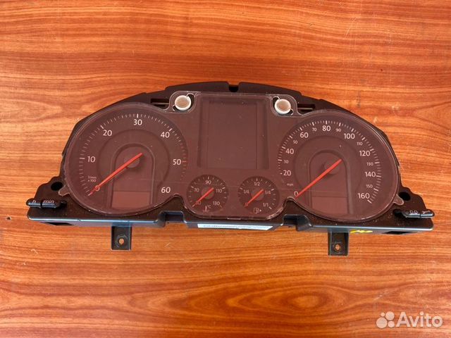 Панель приборов Vw Passat B6 BXE 2009