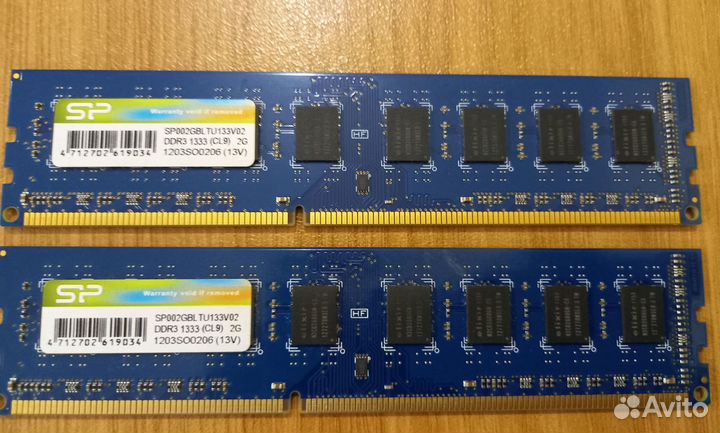 Оперативка ddr3 2 gb