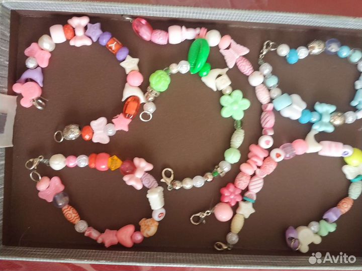 Украшения из бисера