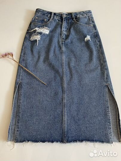 Женская юбка макси оливковая джинсовая миди