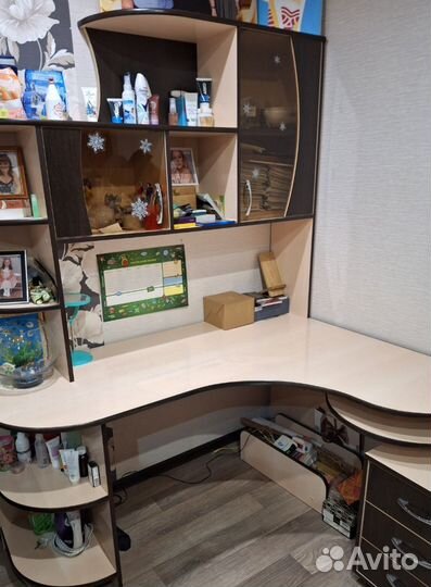 Компьютерный стол