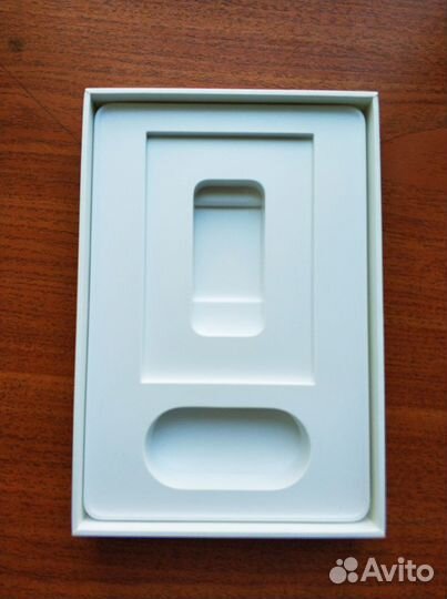 Коробка от iPad mini