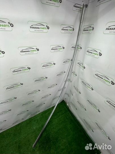 Молдинг крыши Mercedes Benz Cls C219 5.0 2006