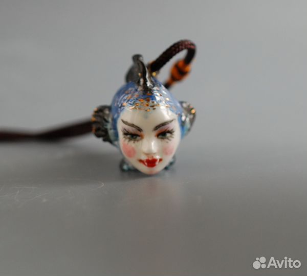 Фарфоровый кулон Рыбка