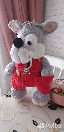 Вязаная игрушка Волчок