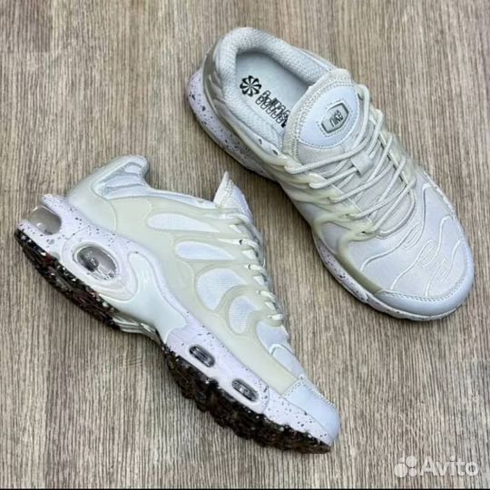 Кроссовки nike tn