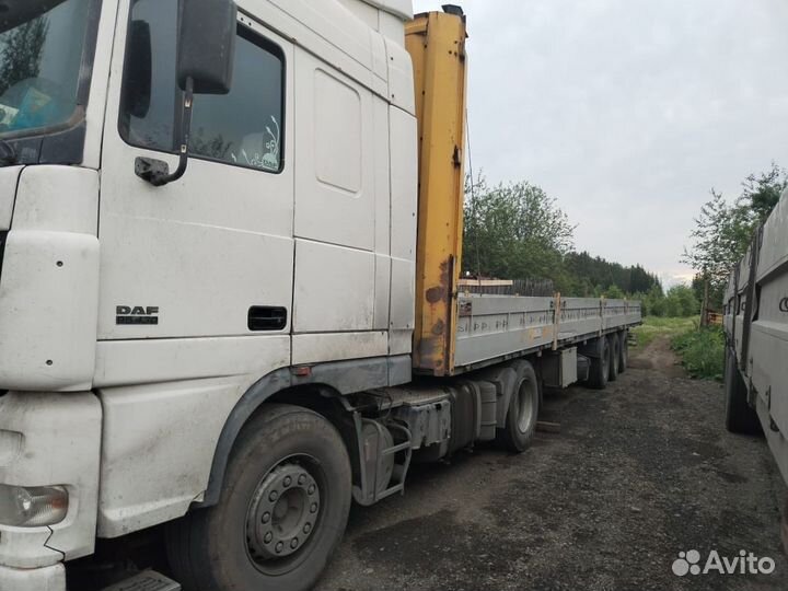 DAF 95XF430 с полуприцепом, 2003