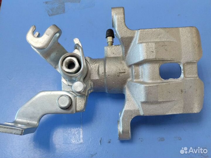 Тормозной суппорт задний левый Мазда 6 GG/GH