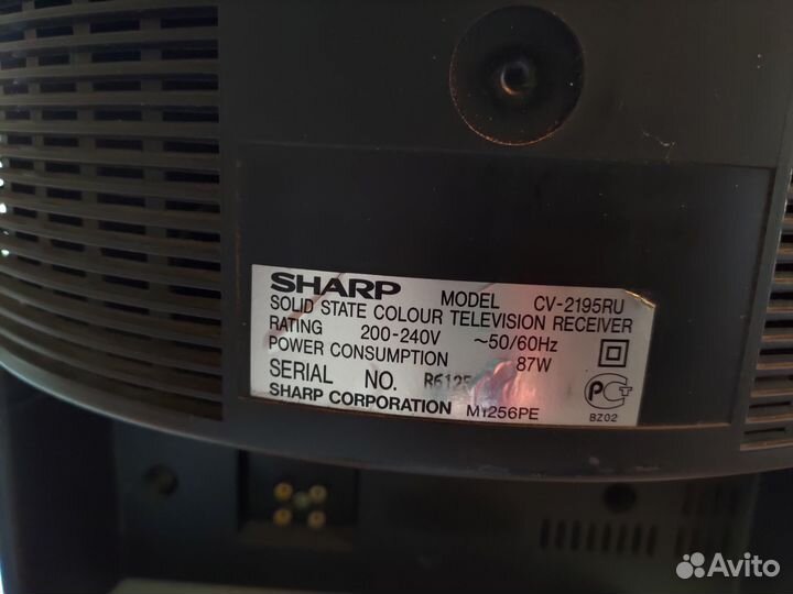 Цветной телевизор Sharp CV-2195RU