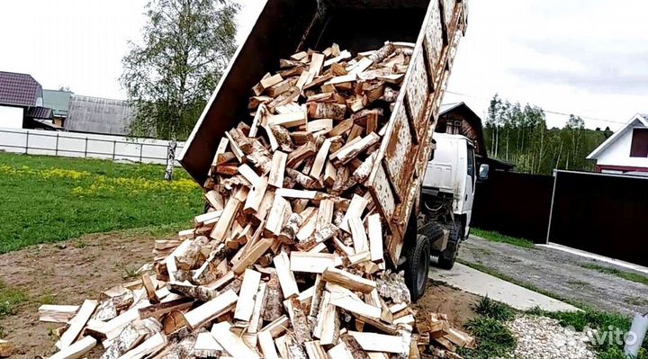 Дрова подсушенные