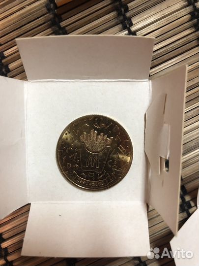 Жетоны 30 лет макдональдсу