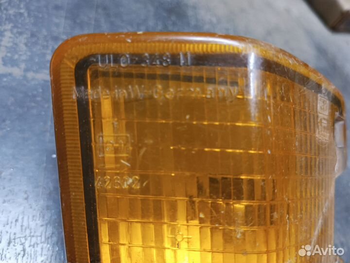 Поворотник volkswagen transporter