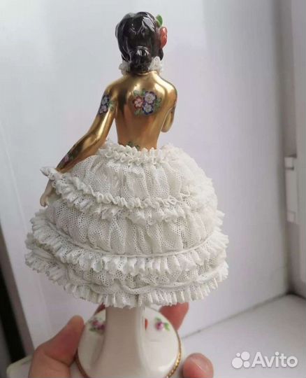 Фарфоровая статуэтка. Volkstedt