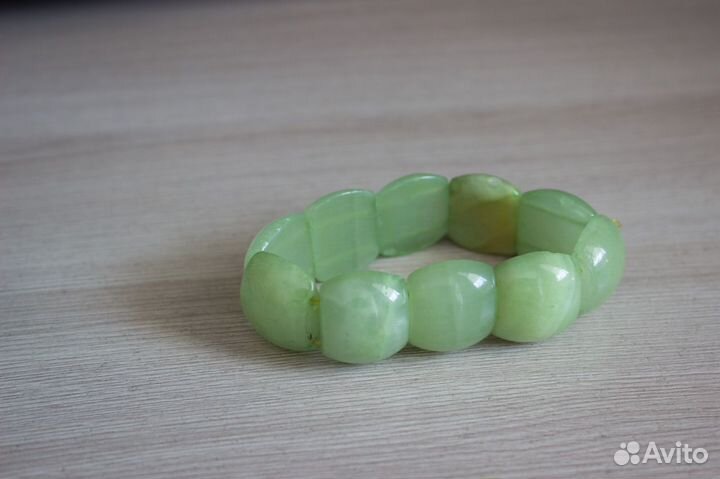 Браслет на резинке Оникс