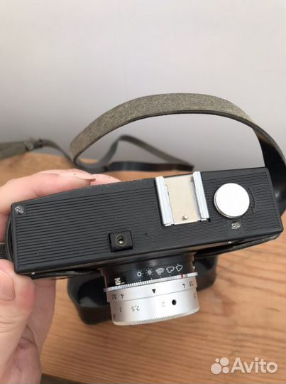 Плёночный фотоаппарат Смена 8М