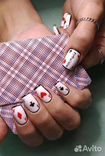 Наращивание ногтей/ маникюр/педикюр