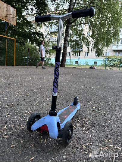 Самокат детский трехколесный