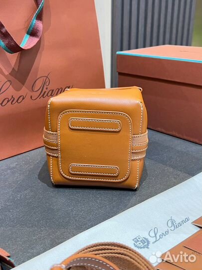 Сумка женская loro piano