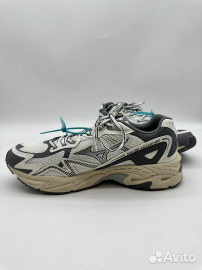 Кроссовки Mizuno Adventure Twe