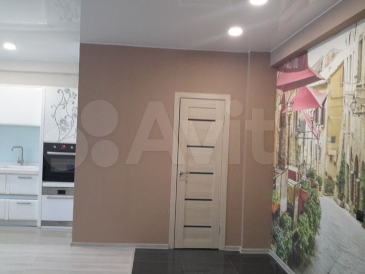 2-к. квартира, 68 м², 2/17 эт.